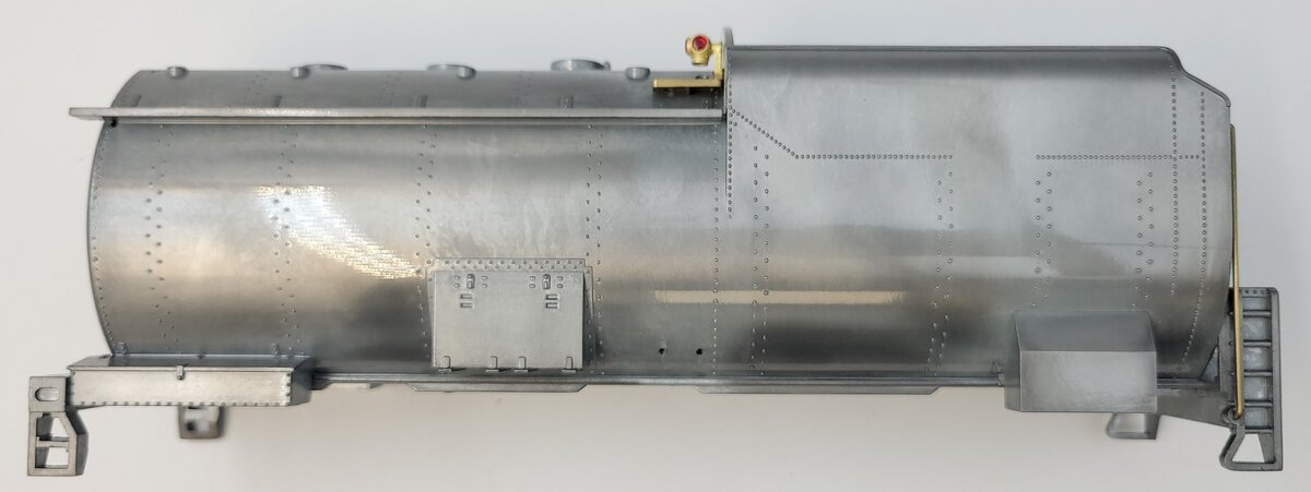 Lionel 11341-T02 Union Pacific 4-12-2 Unpainted Tender Shell 