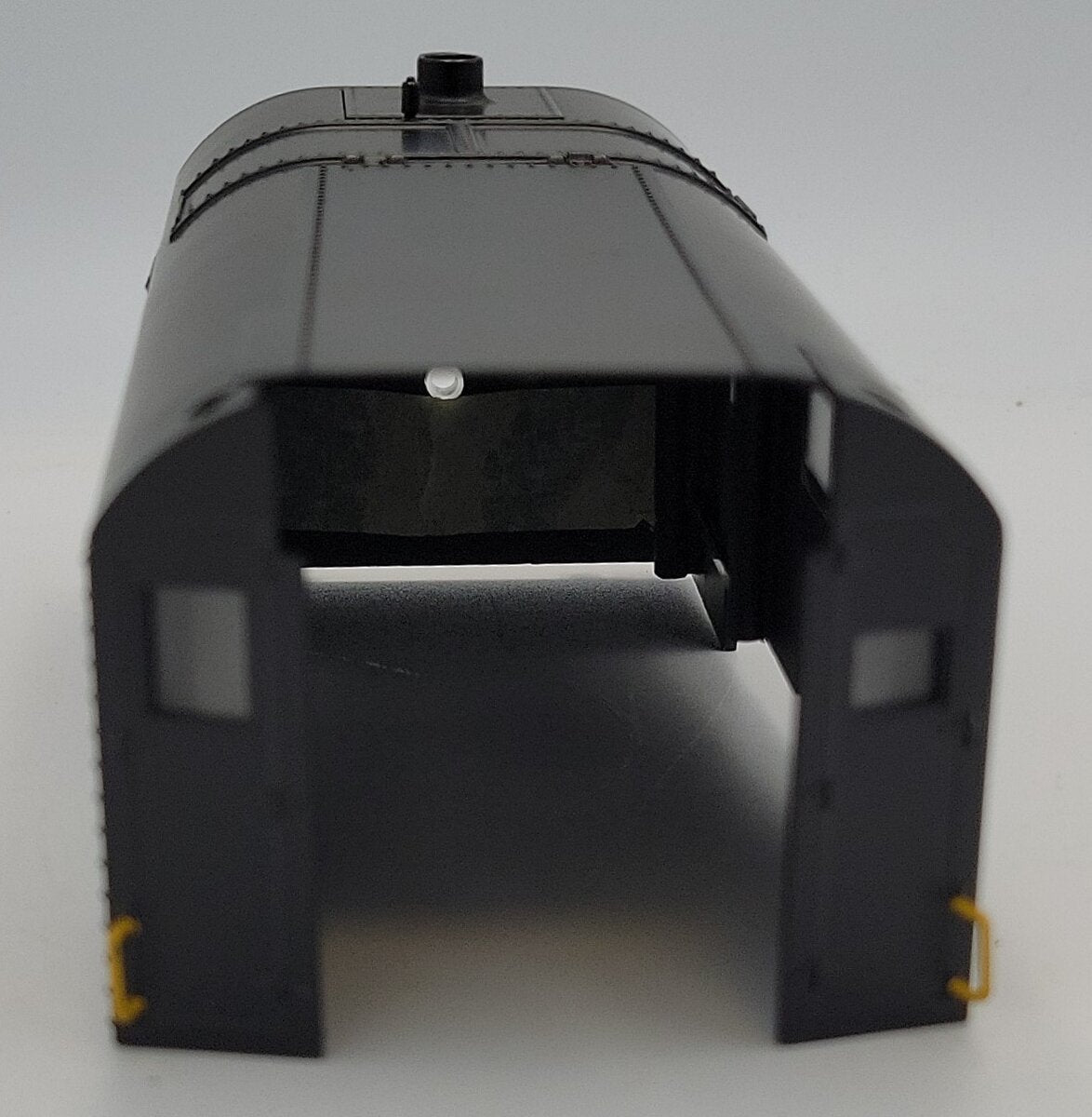 Lionel 29858-2 Canadian Pacific TMCC Crane Shell w/ Broken Hinge on Roof #414475