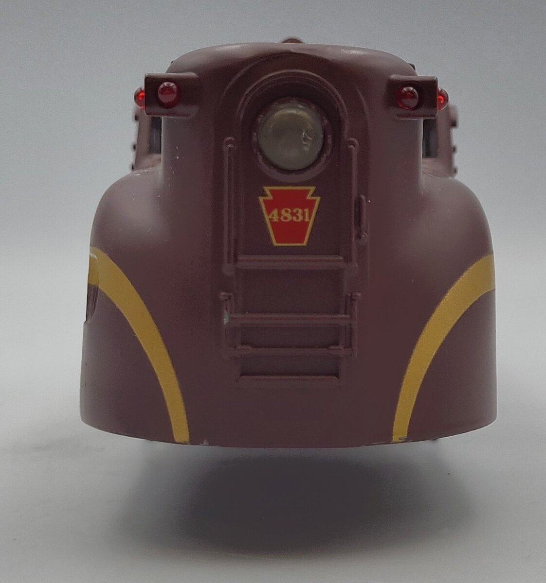 Lionel 38520-7 Tuscan PRR Solid Stripe GG1 Electric Locomotive Body Shell #4831