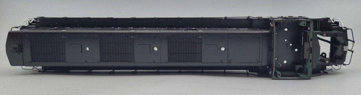 Lionel 38545-10 Pacific Harbor Genset Diesel Switcher Locomotive Body Shell #31