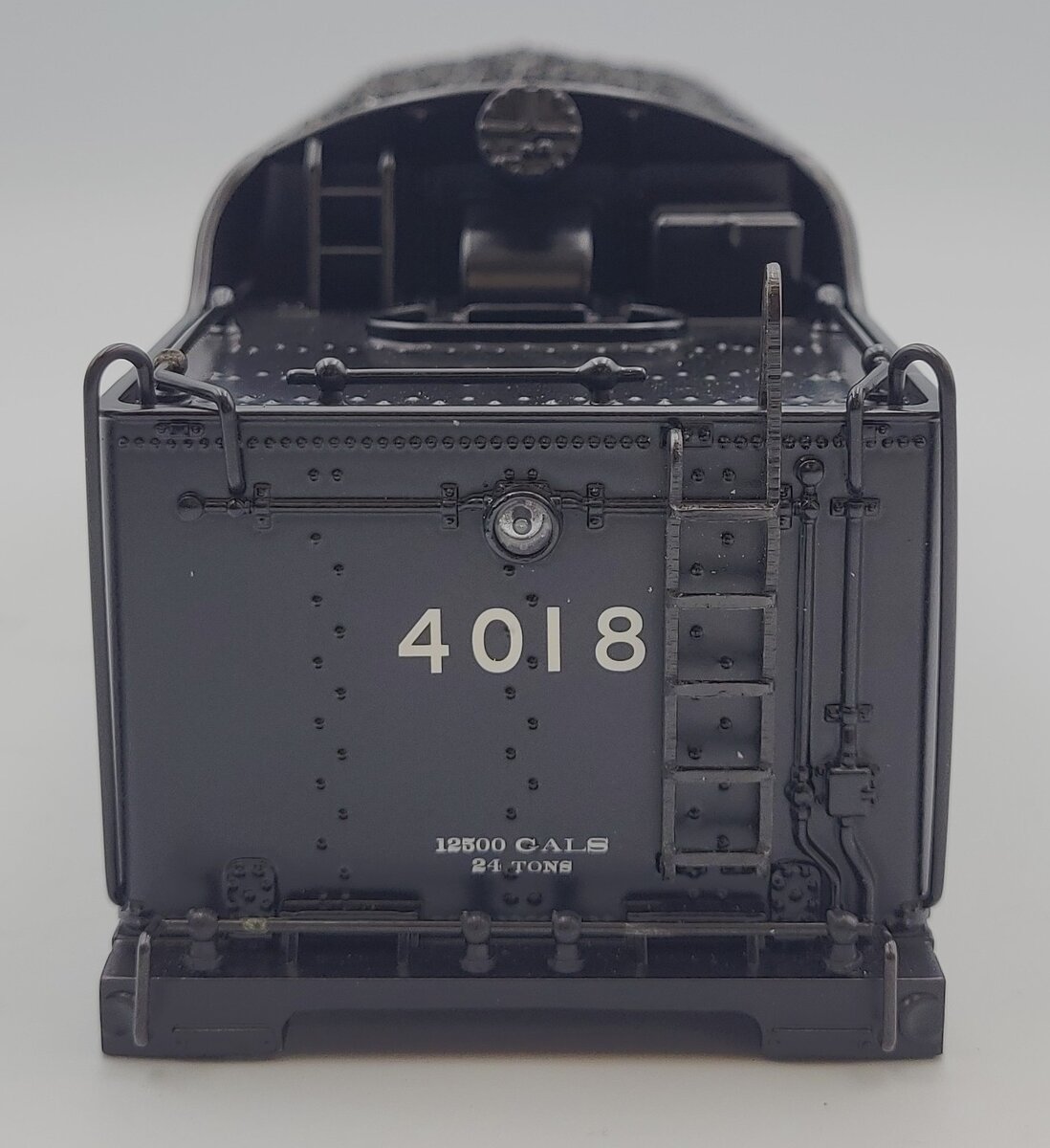 Lionel 11386-T02 Diecast B&M A-1 Berkshire Coal Tender Body Shell #4018