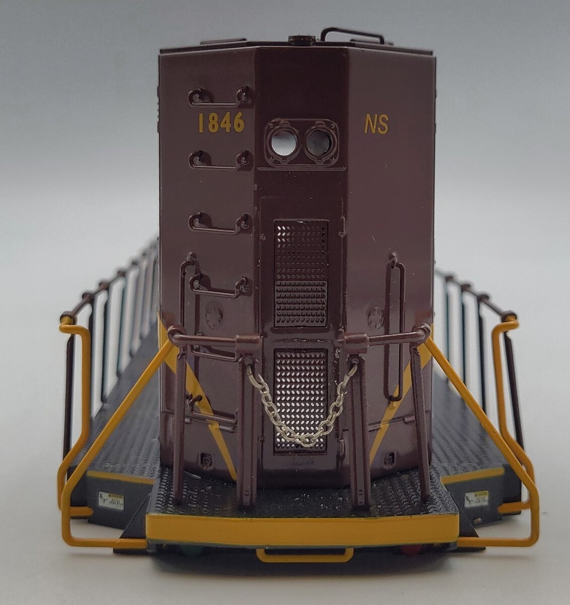 Lionel 28838-2 Union Pacific H16-44 Diesel Locomotive Body Shell #1340