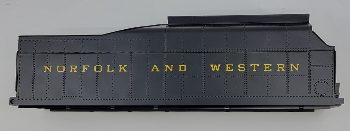 Lionel 8052-T07 #220105 Norfolk and Western Tender Shell