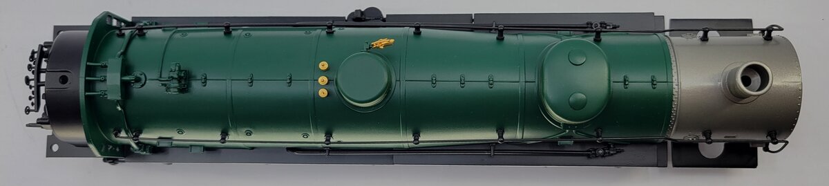 Lionel 28057-3 4-8-2 #1491 Green Southern Boiler Shell without Front