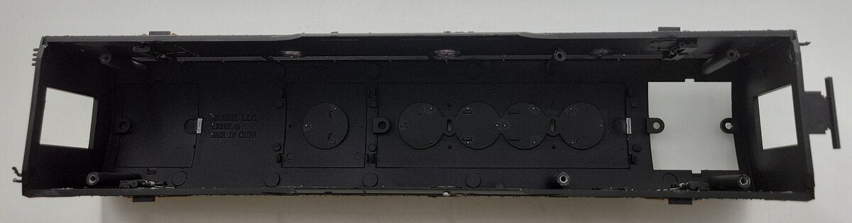 Lionel 34693-2 Western Maryland Non-Powered B-Unit Diesel Locomotive Shell #413