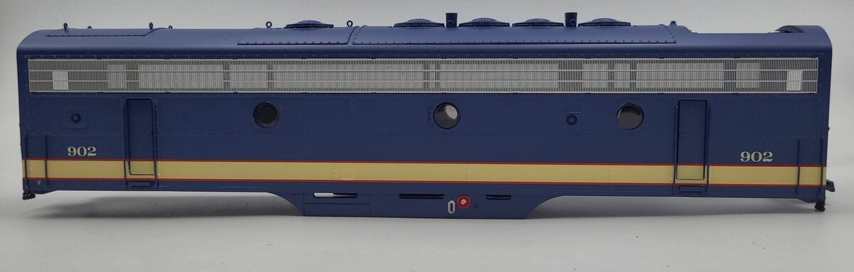 Lionel 34698-2X Damaged Blue L&N F7-B Diesel Locomotive Shell #902