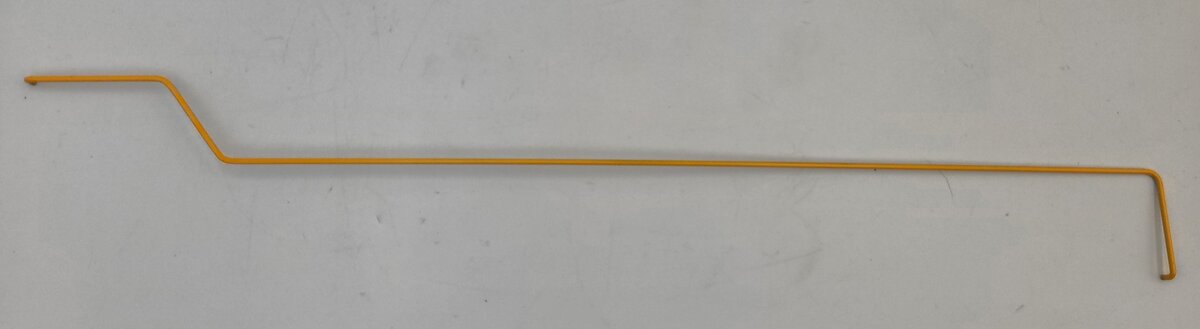 Lionel 85000-414 G Scale GP-7 Diesel Loco Right Hand Yellow Long Handrail