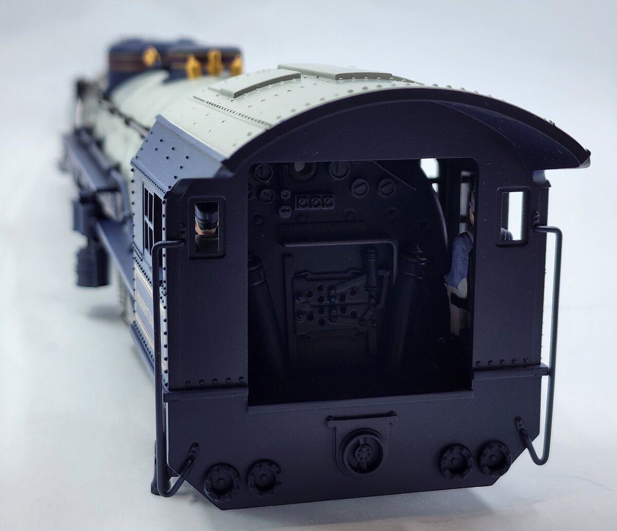 Lionel 8066-7 B&O 4-6-2 "President Harrison" Boiler Shell - Complete