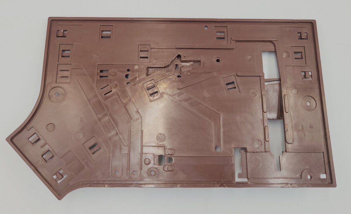 Lionel 15122-219 Brown Plastic Right Hand O27 Switch Base