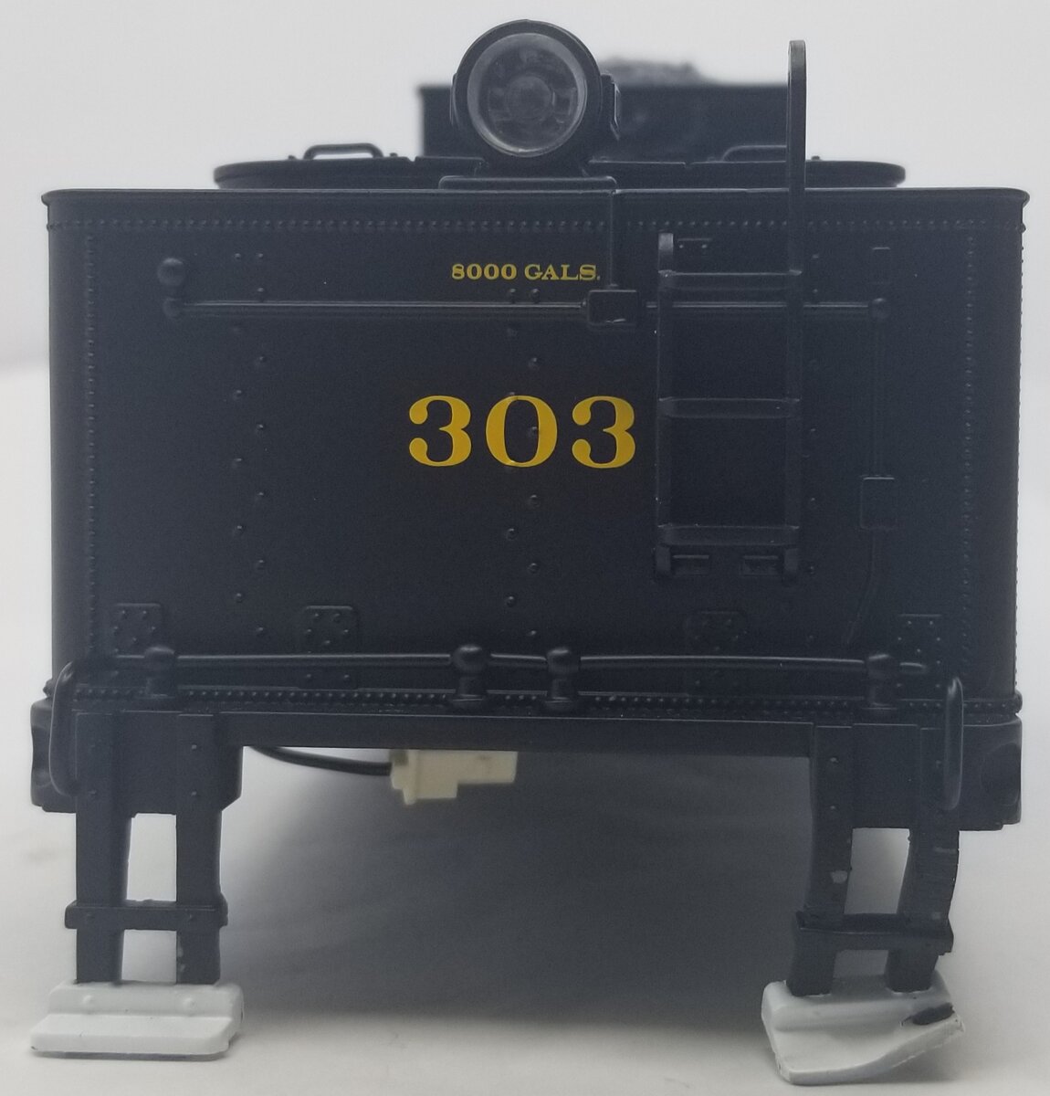 Lionel 38048-T07 #303 0-8-0 Nickel Plate Road Tender Shell