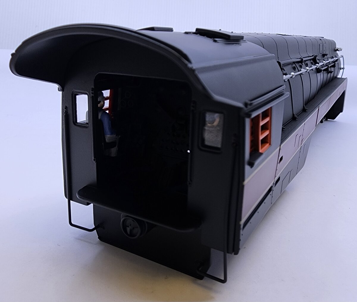 Lionel 38095-2 #611 Norfolk & Western J-Class Boiler Shell