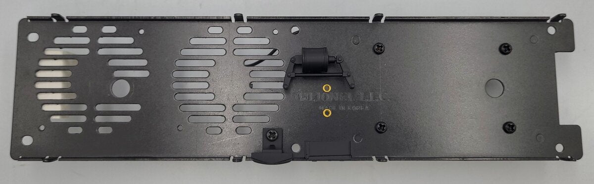 Lionel 38076-T09 Berkshire Steam Locomotive Tender Frame with Battery Bracket