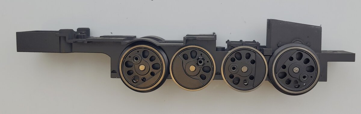 Lionel 38031-500 Southern Pacific AC-9 Diesel Rear Engine Frame & Wheel Assembly