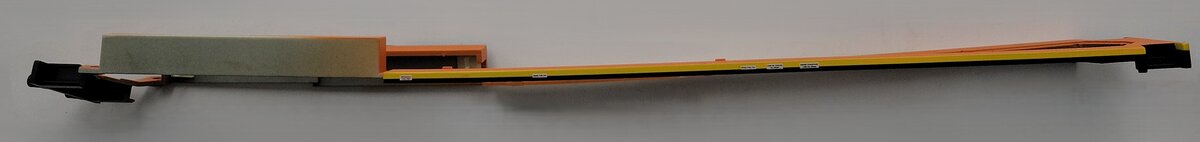 Lionel 18257-3 BNSF Dash-9 Diesel Locomotive Orange / Black Walkway