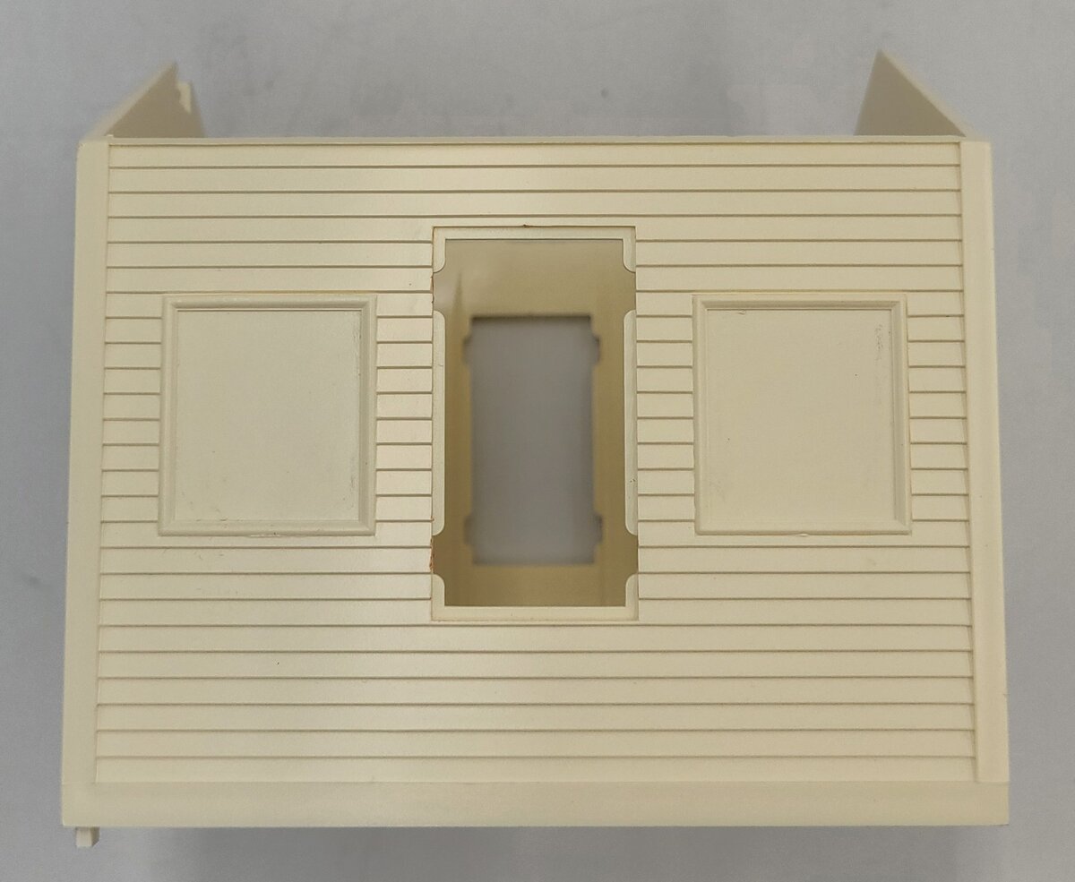 Lionel 14236-4 Off-White Lionelville Operating Freight Station Structure