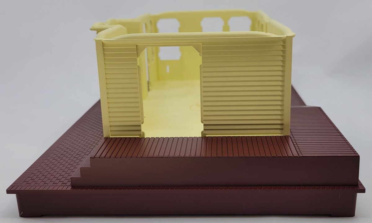 Lionel 14257-5 #133 Passenger Station House Structure with Base Assembly