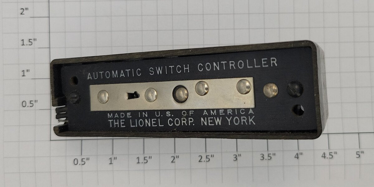 Lionel O22C O Gauge Screw Base Switch Controller without Wires or Bulbs