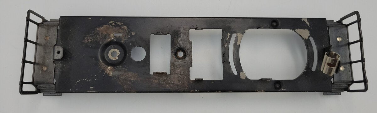 Lionel 601-9 O Gauge Diesel Switcher Frame with Steps, End Rails & Lamp Bracket