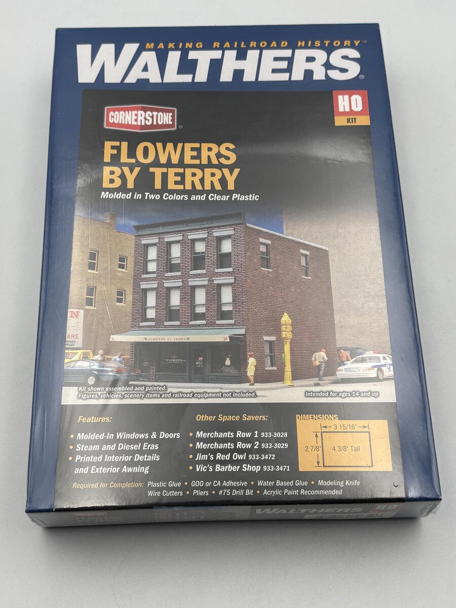Walthers 933-3473 HO Flowers by Terry Building Kit