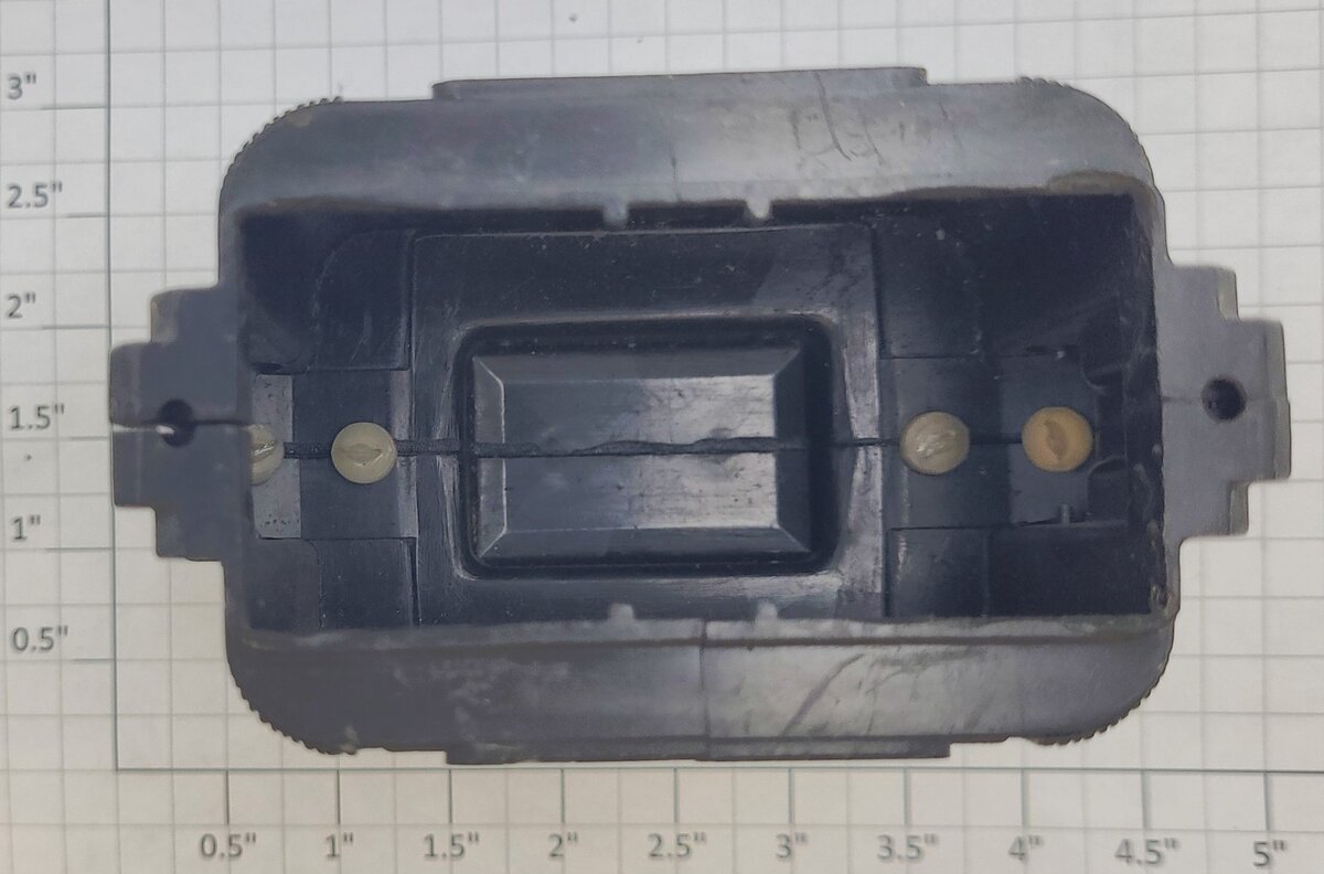Lionel 6518-100 Black Transformer Assembly in Packaging