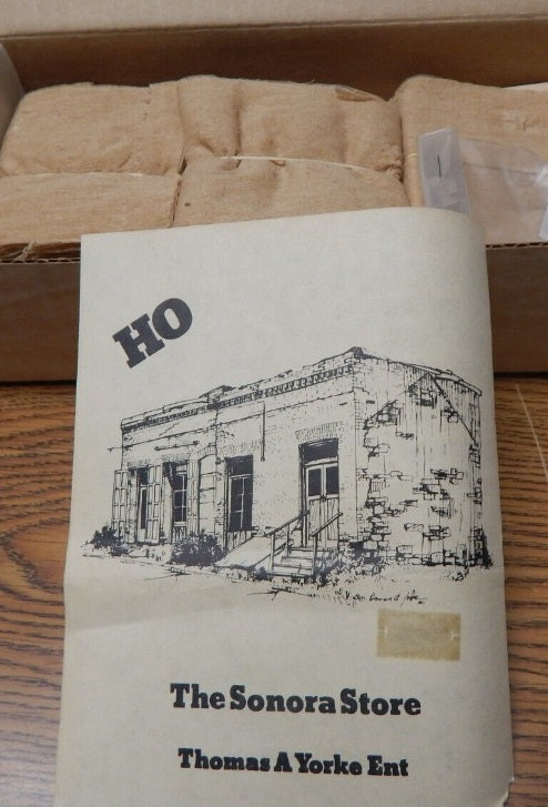 Thomas A Yorke Ent HO Scale The Sonora Store Building Kit
