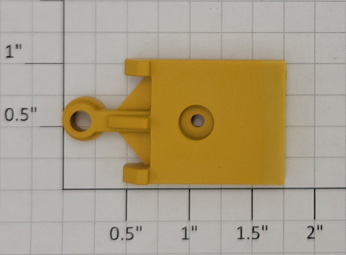 Lionel 16322-40 Yellow TTUX Square Male Articulated Coupler