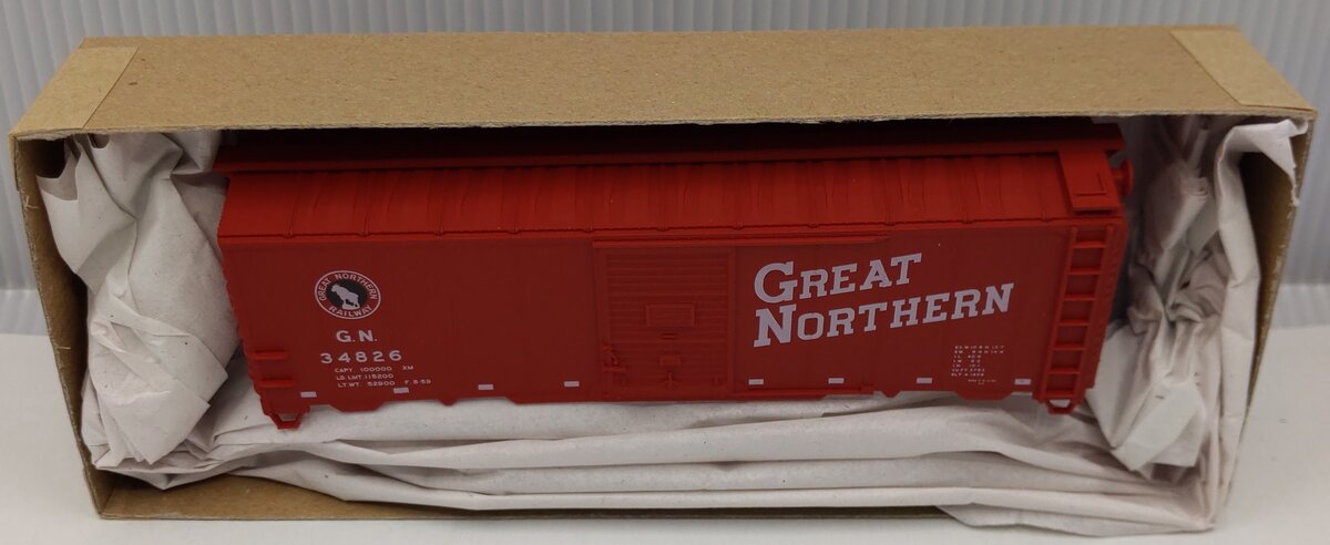 Accurail 35099 HO Scale Great Northern 40' AAR Steel Boxcar Road #:34826