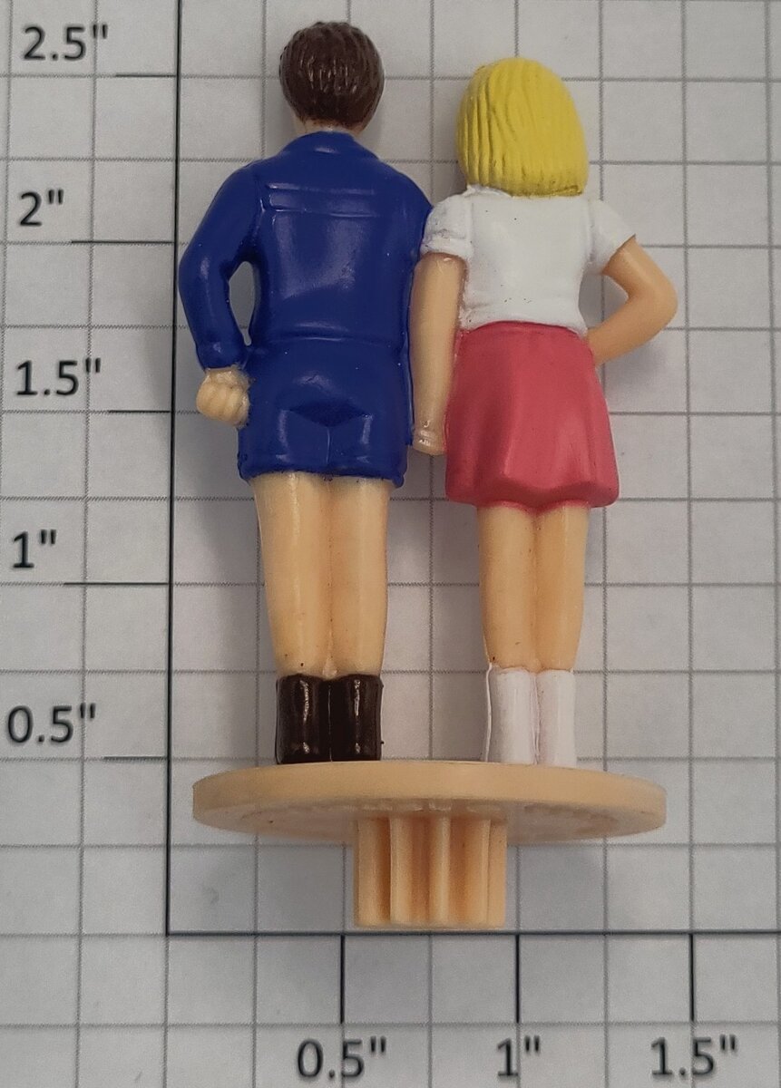 Lionel 12719-214 Ice Cream Stand Figures, Boy and Girl