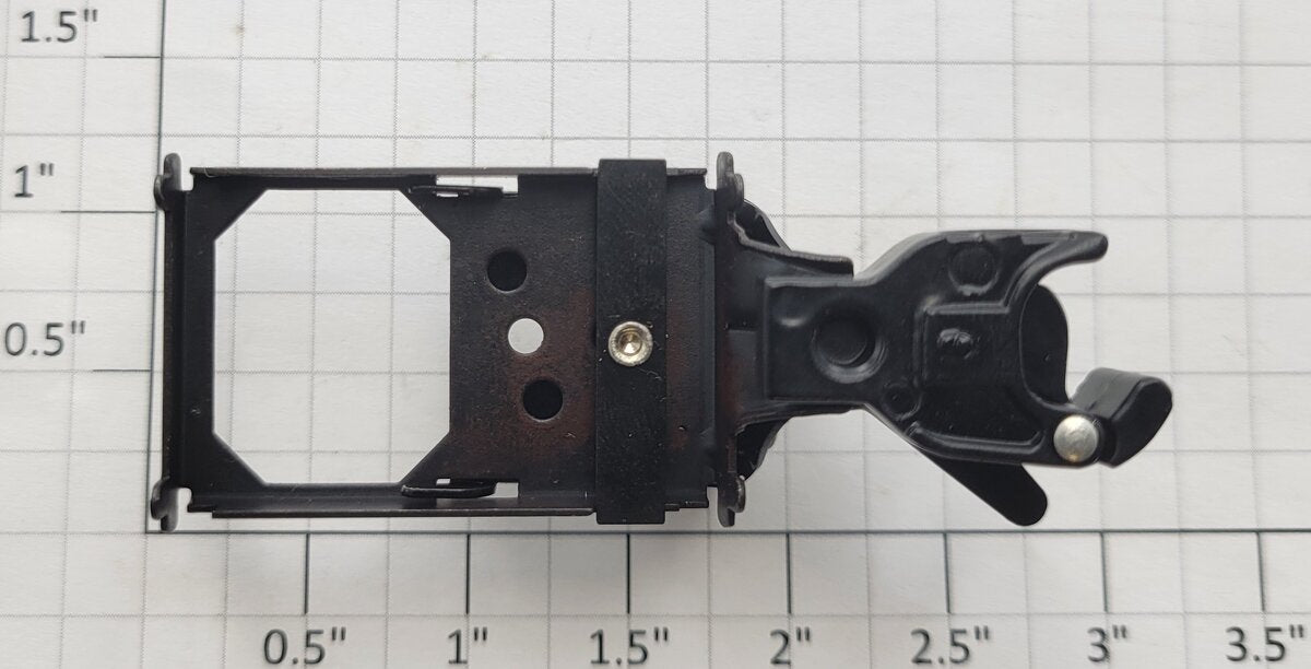 Lionel 481-90 Bottom Frame With Coupler and Collector Opening