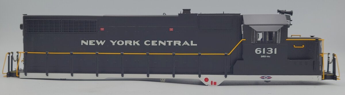 Lionel 38524-2 New York Central GP-35 Diesel Locomotive Body Shell #6131
