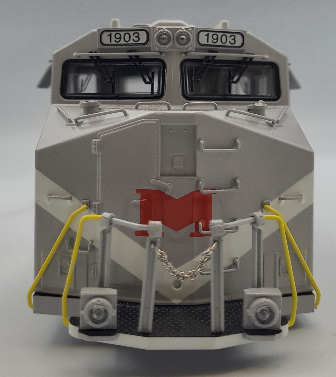 Lionel 39502-2 Monongahela NS Heritage ES44AC Diesel Locomotive Body Shell #1903