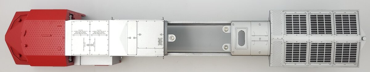 Lionel 39566-2 AT&SF DASH-9 Diesel Locomotive Shell #623