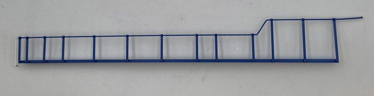 Lionel 39568-240 Blue BC Rail Dash 9-44CW Diesel Locomotive Right Side Hand Rail