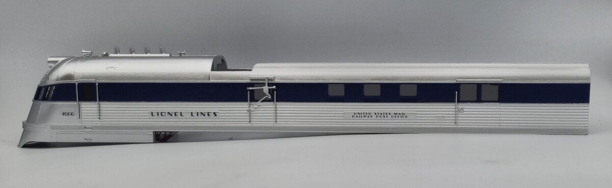 Lionel 38869-2 Lionel Lines Zephyr Powered Passenger Diesel Loco Shell #1900