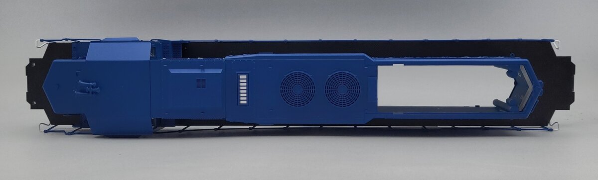 Lionel 38933-2 Conrail SD40-2 Diesel Locomotive Shell #6424