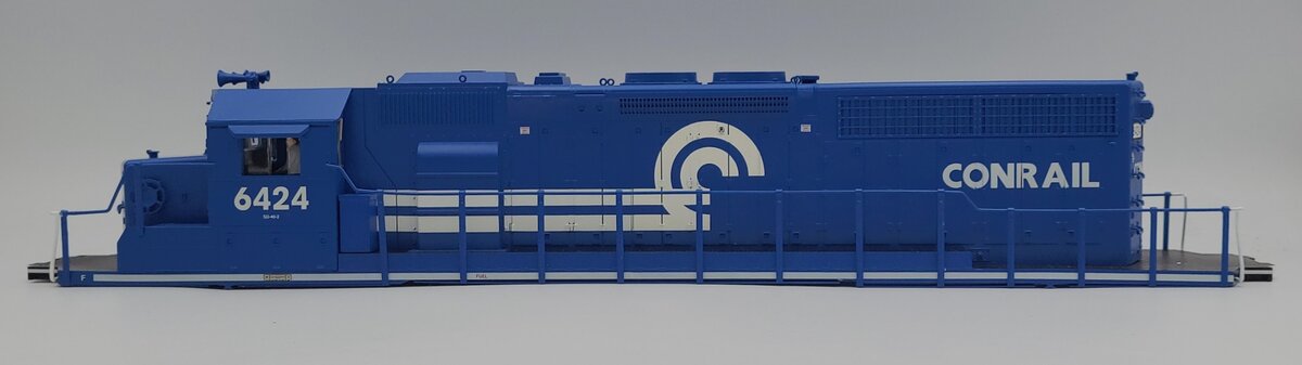 Lionel 38933-2 Conrail SD40-2 Diesel Locomotive Shell #6424