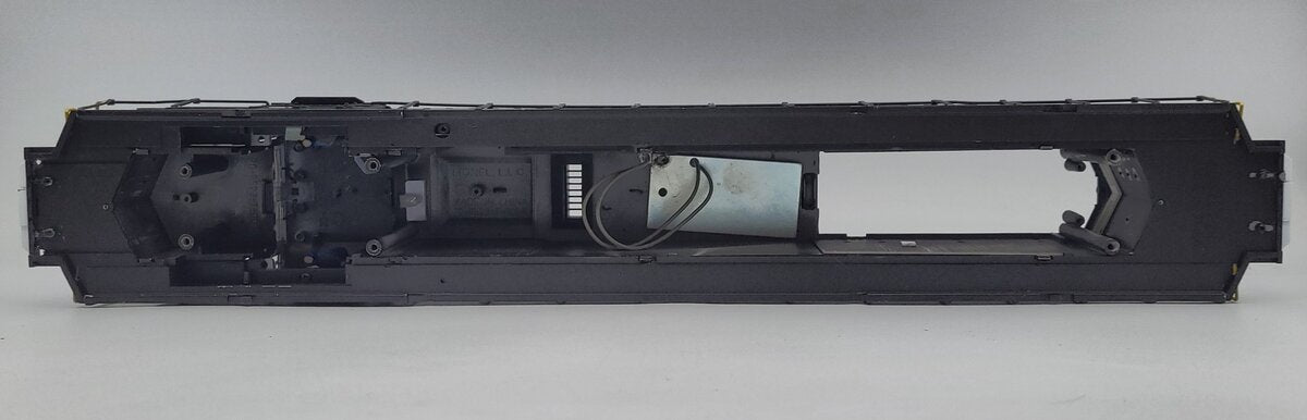 Lionel 38939-2 Norfolk Southern SD40-2 Diesel Locomotive Shell #3355