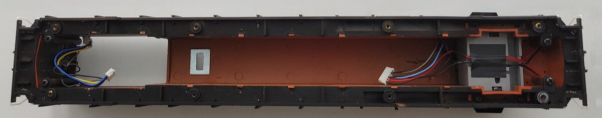 American Flyer 42516-2 Milwaukee Road Legacy U-33C Diesel Locomotive Shell #5705