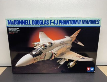 Tamiya 60308 1:32 F4J Phantom II Marines Military Aircraft Plane Model Kit