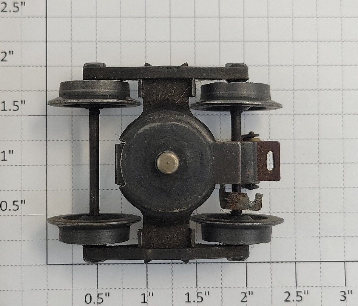 Lionel NTL-1F Staple End Flying Shoe Truck with Roller
