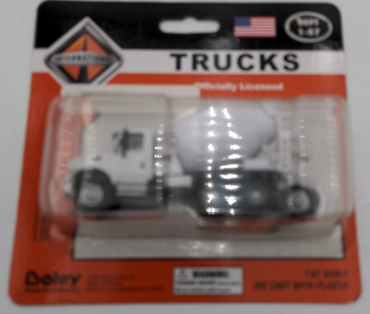 Boley 450677 1:87 International Cement Mixer White/White