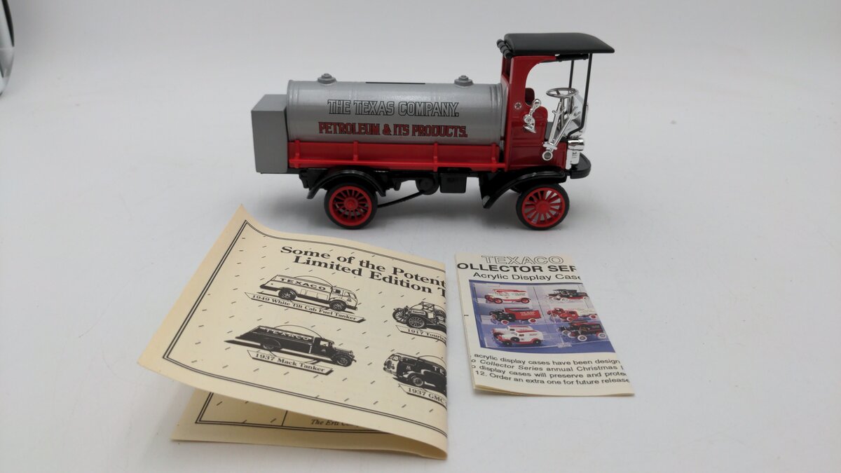Ertl F122 1:32 Scale 1995 Texaco #12 1910 Mack Chain Driven Tanker Bank Die-Cast