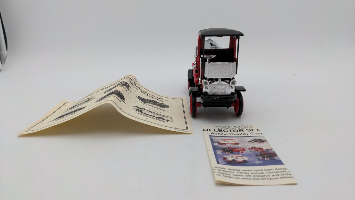 Ertl F122 1:32 Scale 1995 Texaco #12 1910 Mack Chain Driven Tanker Bank Die-Cast