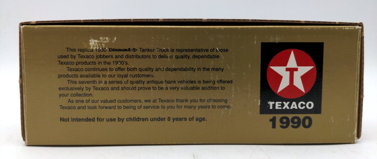 Ertl 9330VO 1:30 Texaco 1930 Diamond-T Fuel Tanker Locking Coin Bank (1990)