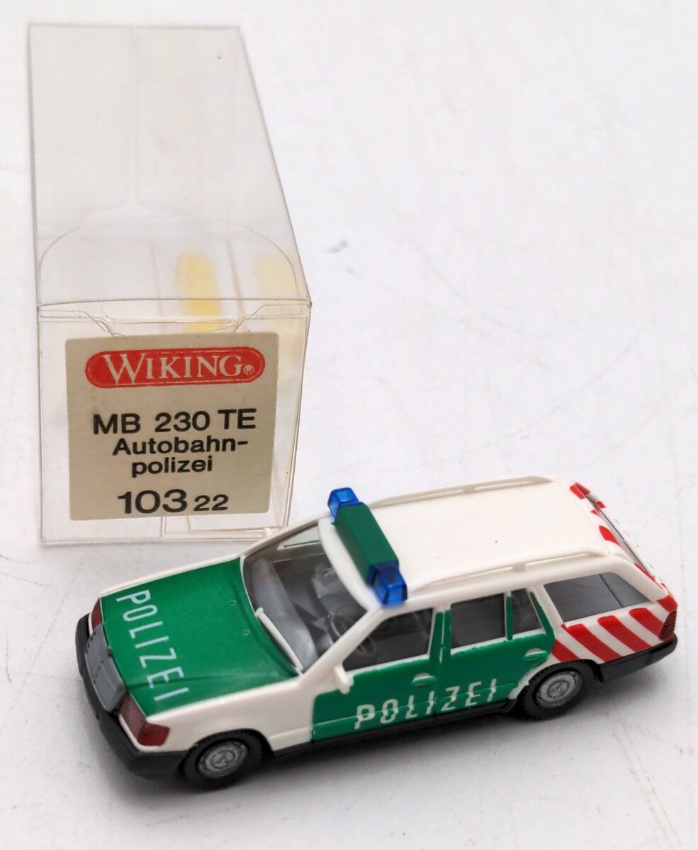 Wiking 103 1:87 Mercedes-Benz 230TE Highway Police Car