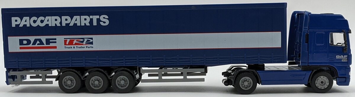 Joal 366 1:50 Paccar Parts - DAF XF High Cab Curtainsider