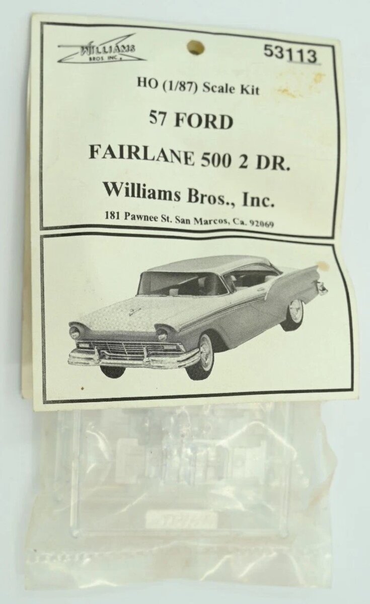 Williams Brothers 53113 1:87 57 Ford Fairlane 500 2dr