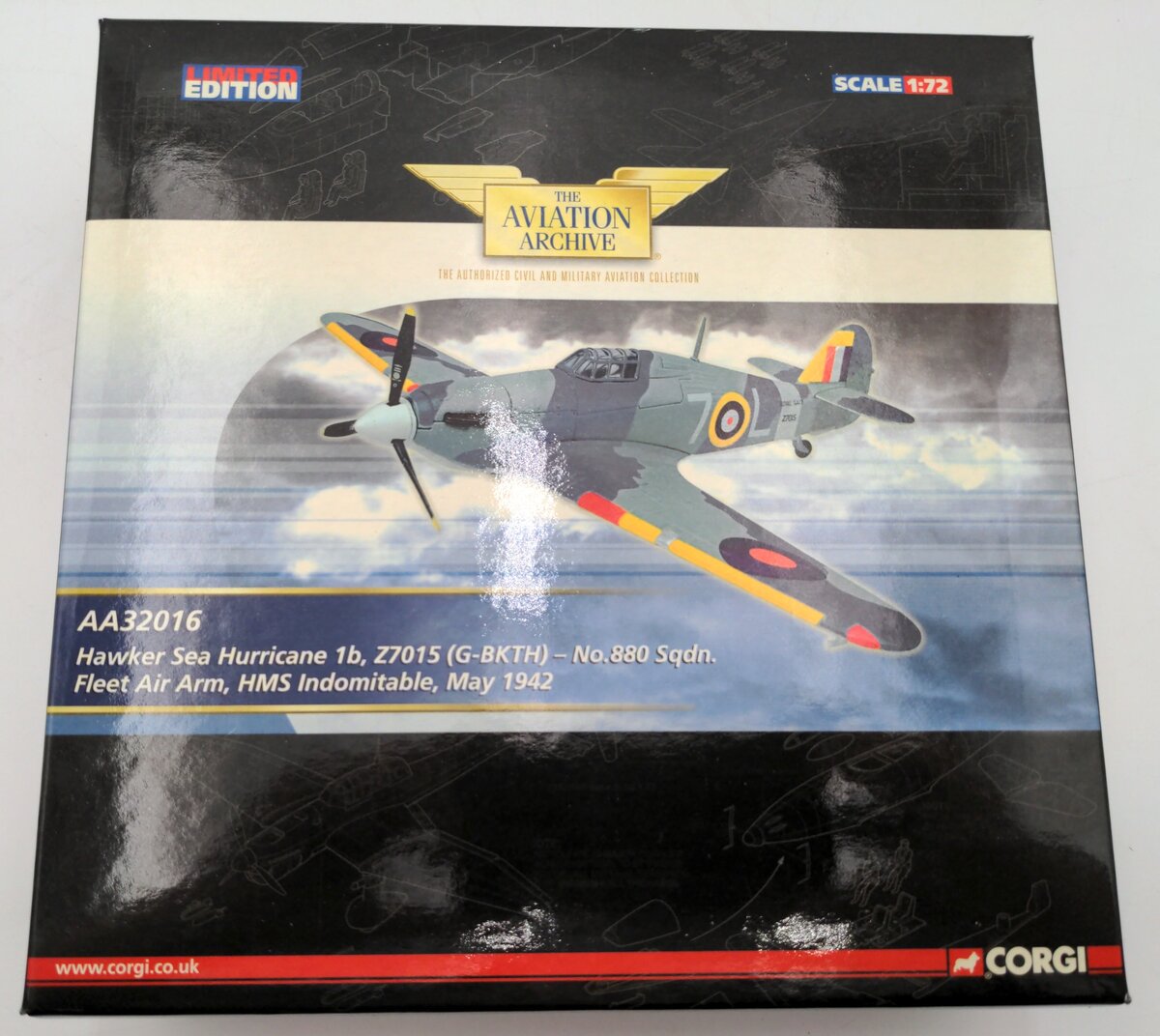 Corgi AA32016 1:72 Hawker Sea Hurricane 1b