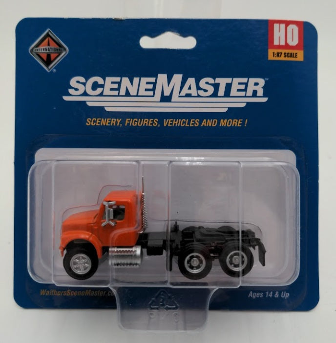 Walthers 949-11183 HO Orange International 4900 Dual-Axle Semi Tractor Only