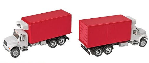 Walthers 949-11391 HO Assembled International 4900 Dual-Axle Refrigerated Van